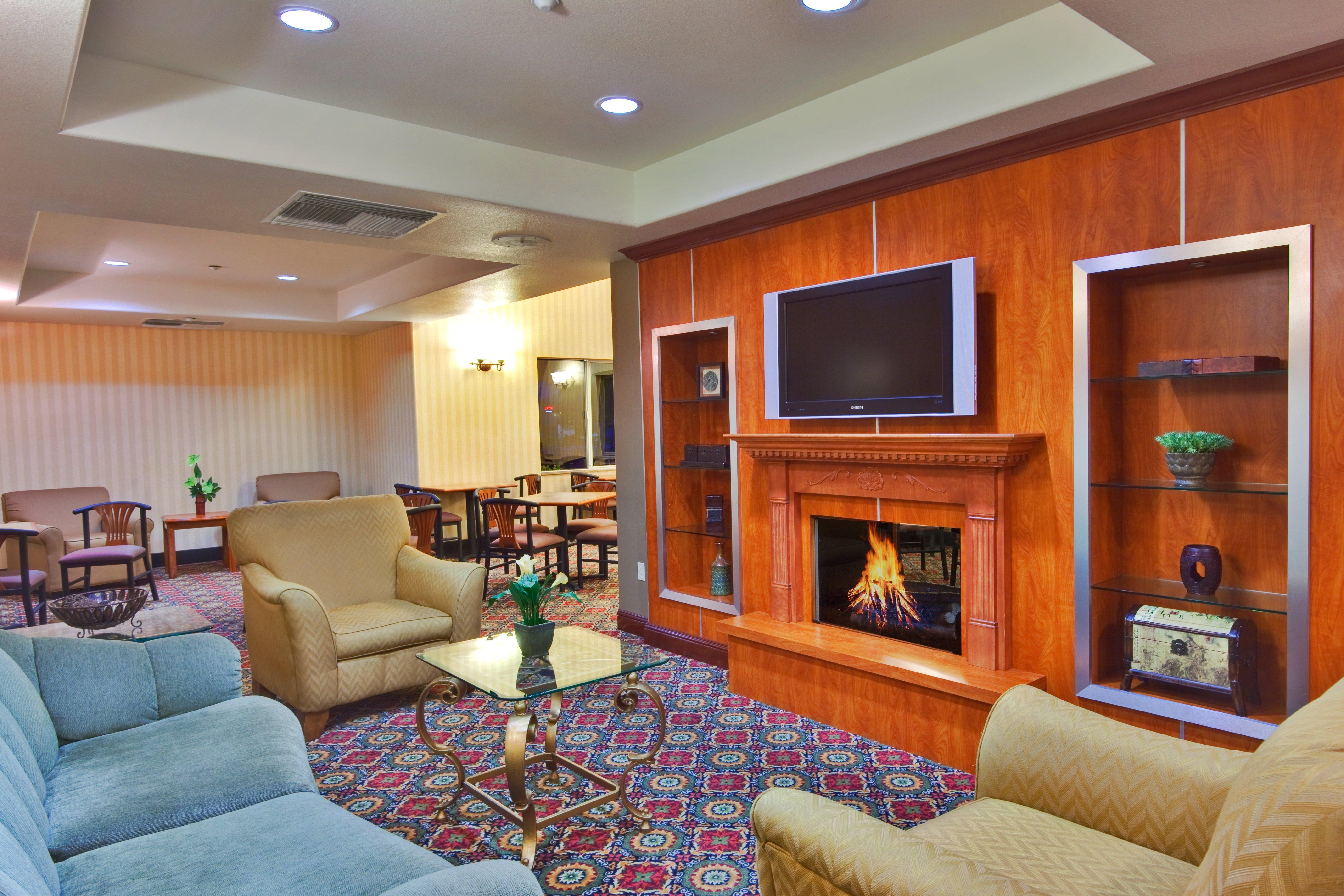 Holiday Inn Express Hotel & Suites Ontario Airport-Mills Mall By Ihg Rancho Cucamonga Esterno foto